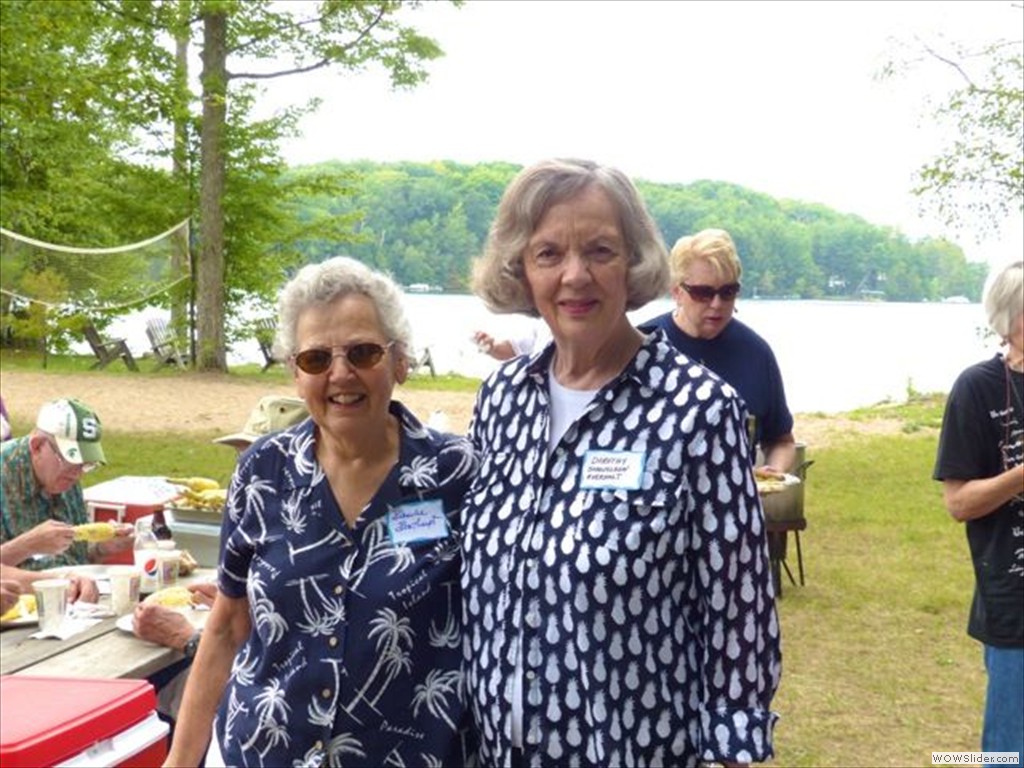 019-Blanche and Dorothy